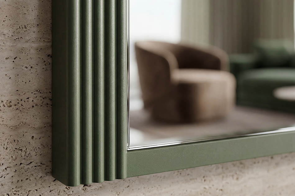 Lustro w ramie z MDF
