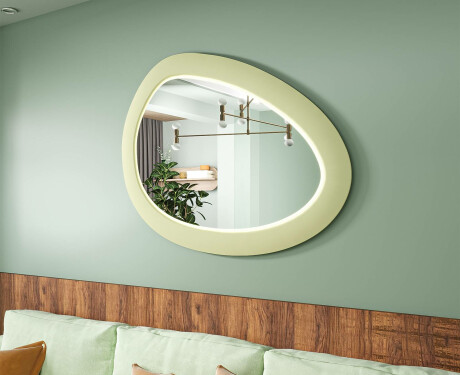 Asymetryczne lustro LED z ramą MDF L310